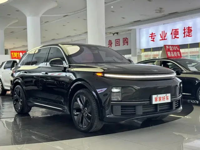 Li Auto L7 — Фото автомобиля 4