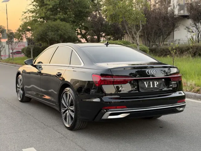 Audi A6L — Фото автомобиля 6