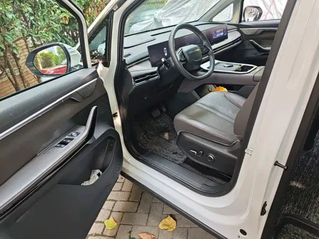 Maxus G70 — Фото автомобиля 12