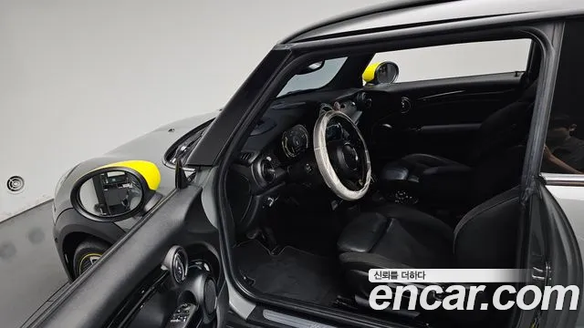 Mini Cooper Cooper Электро SE Электро — Фото автомобиля 10