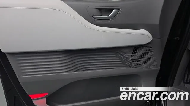 Hyundai Staria — Фото автомобиля 13
