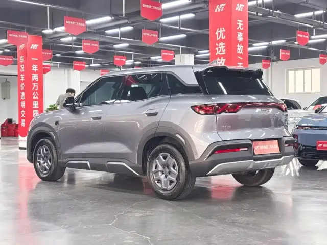 BYD Yuan UP — Фото автомобиля 7