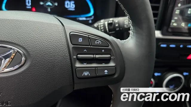 Hyundai Venue Venue 1.6 Flux — Фото автомобиля 16