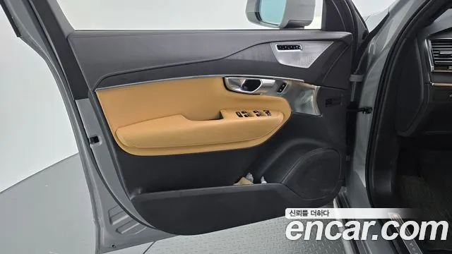 Volvo XC90 2nd Gen — Фото автомобиля 13