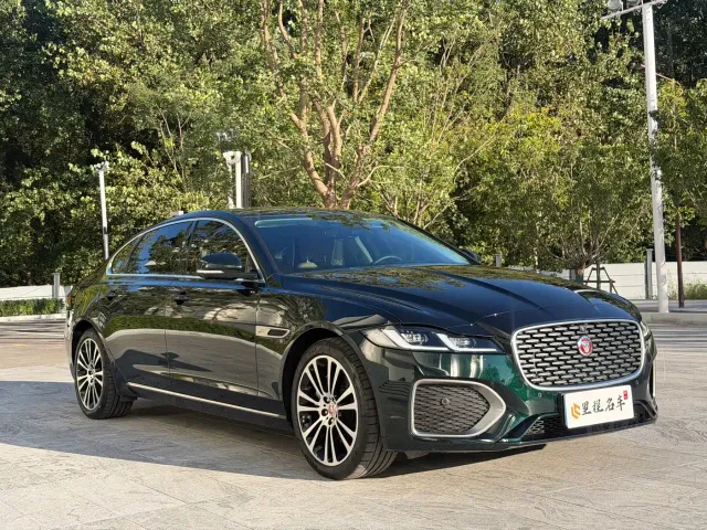 Jaguar XFL — Фото автомобиля 3