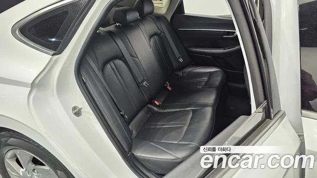 Hyundai Sonata Sonata Edge(DN8) 2.0 LPG(Для проката) — Фото автомобиля 11