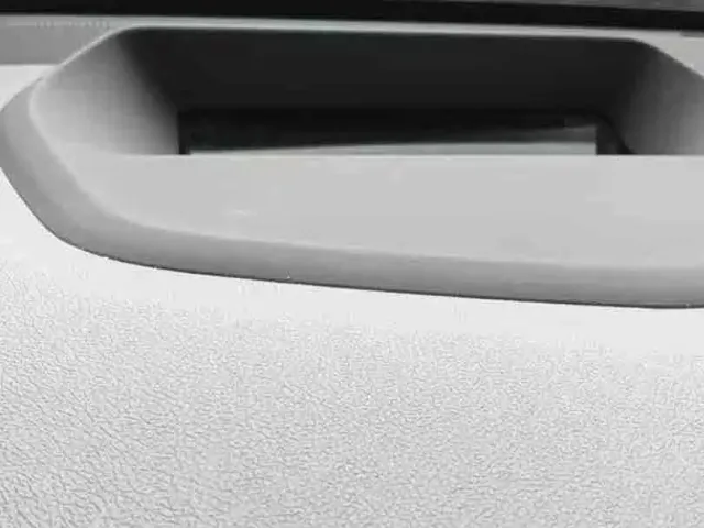 BMW 6 Series Gran Turismo — Фото автомобиля 9
