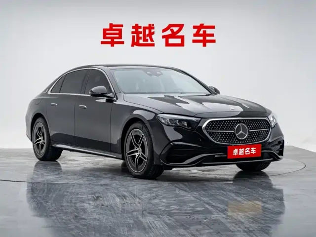 Mercedes-Benz E-Class — Фото автомобиля 5