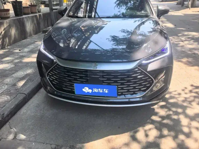 BYD Tang — Фото автомобиля 2