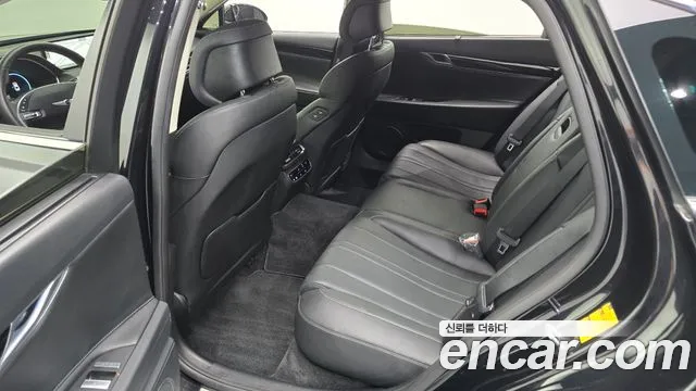 Genesis G80 RG3 — Фото автомобиля 18