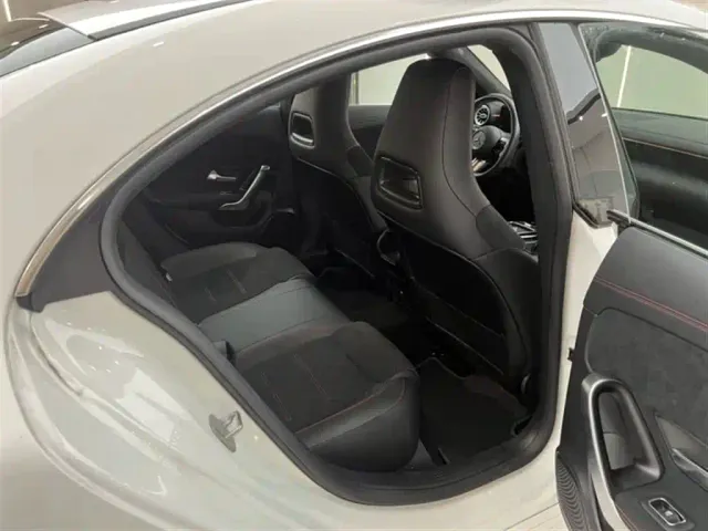 Mercedes-Benz CLA-Class — Фото автомобиля 11