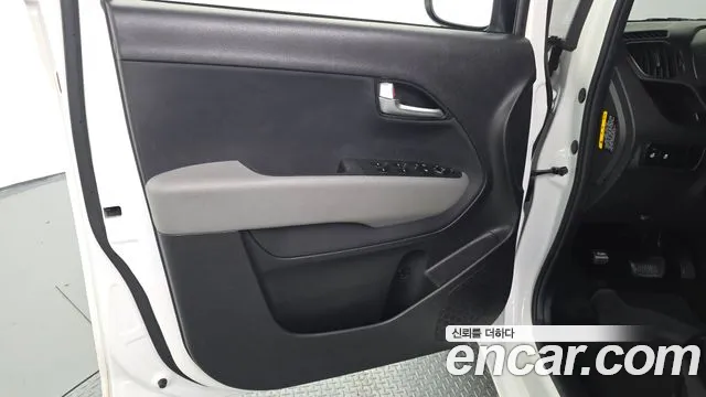 Kia RAY Новый Kia Ray Prestige — Фото автомобиля 24