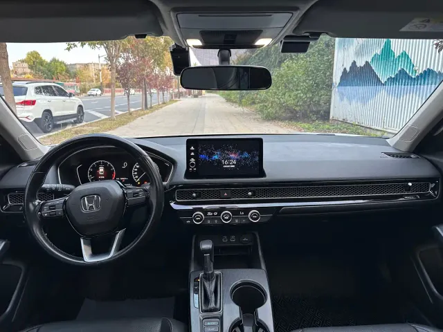 Honda Civic — Фото автомобиля 6