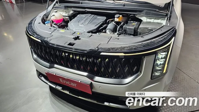 Kia Carnival Generation 4 — Фото автомобиля 6