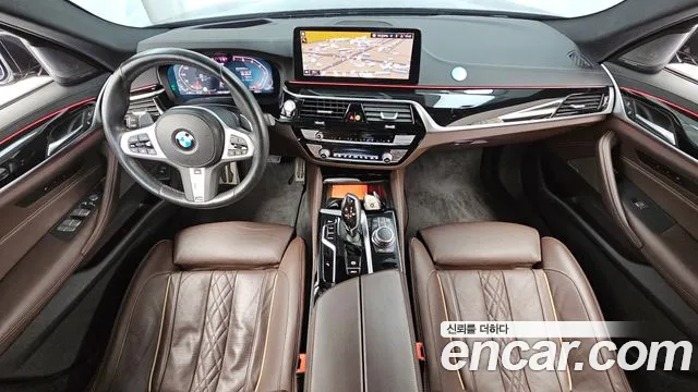 BMW 5 Series G30 — Фото автомобиля 7