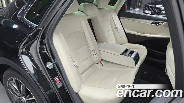 Hyundai Grandeur Новый Grandeur IG — Фото автомобиля 10