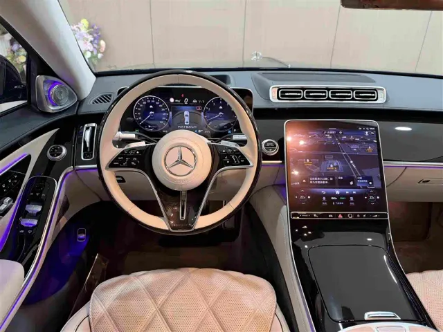 Mercedes-Benz Maybach S-Class — Фото автомобиля 13
