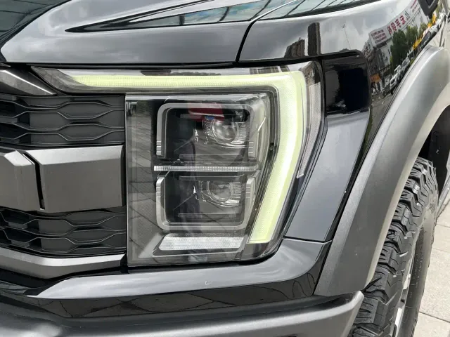 Ford F-150 Raptor — Фото автомобиля 8