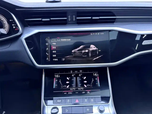 Audi A7L — Фото автомобиля 14
