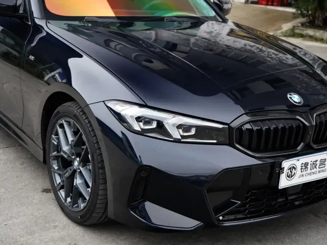 BMW 3 Series — Фото автомобиля 10