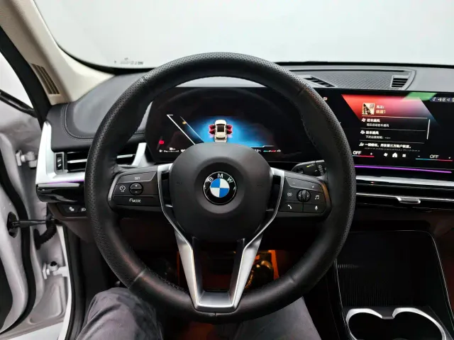 BMW X1 — Фото автомобиля 19