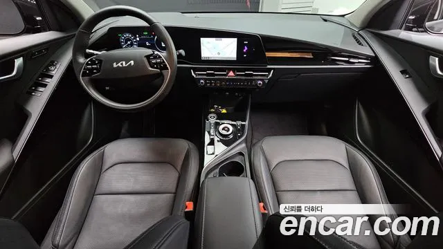 Kia Niro Niro (New) — Фото автомобиля 10