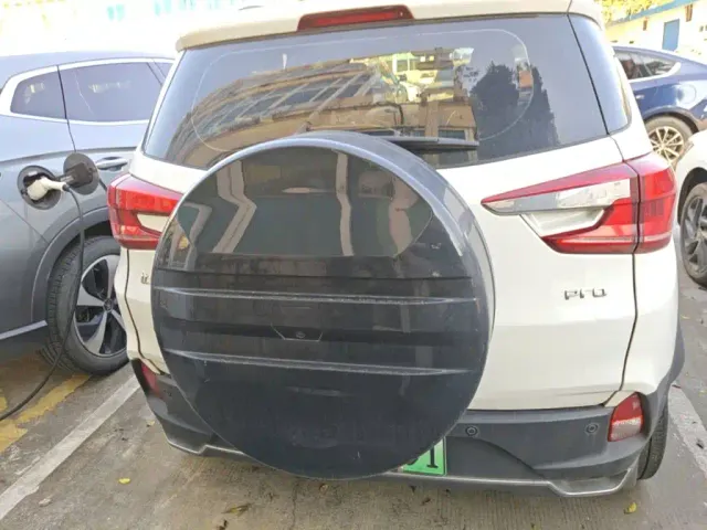 BYD Yuan Pro — Фото автомобиля 5
