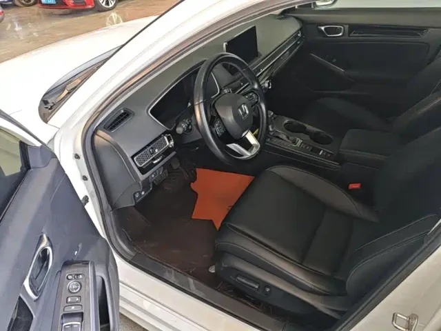 Honda Civic — Фото автомобиля 15