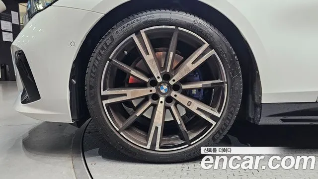 BMW 5-Series 5 серия (G60) 530i xDrive M Sport — Фото автомобиля 5