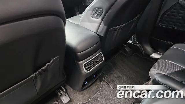 Hyundai Santa Fe Santa Fe (New) — Фото автомобиля 28