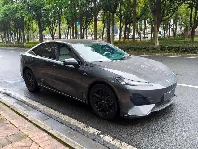 Deepal Deepal SL03 2022 1.5L 1200 Range Extender Version — Фото автомобиля 2