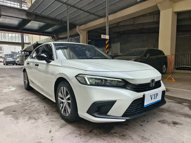 Honda Civic — Фото автомобиля 3