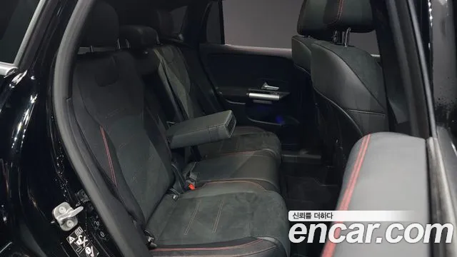 Mercedes-Benz GLA-Class H247 — Фото автомобиля 17
