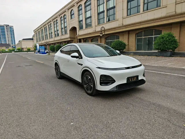 Xpeng G6 — Фото автомобиля 3