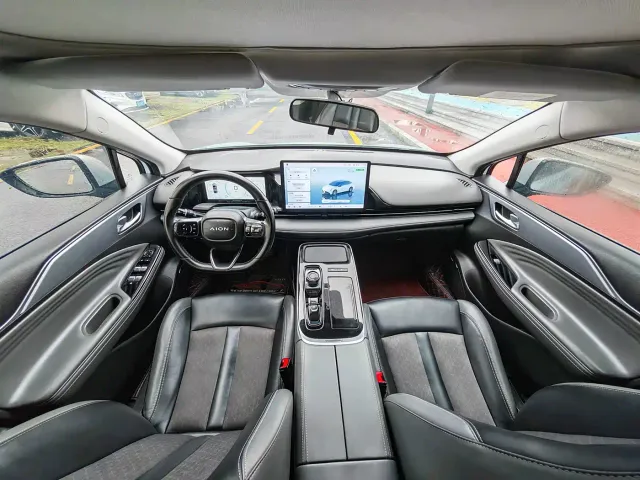GAC Aion S Plus — Фото автомобиля 11