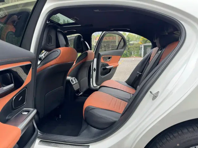 Mercedes-Benz C-Class — Фото автомобиля 13
