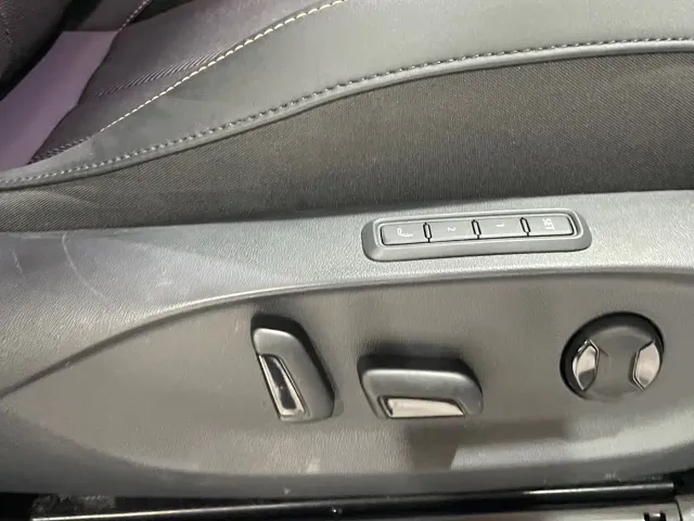 Volkswagen ID. Unyx 06 — Фото автомобиля 7