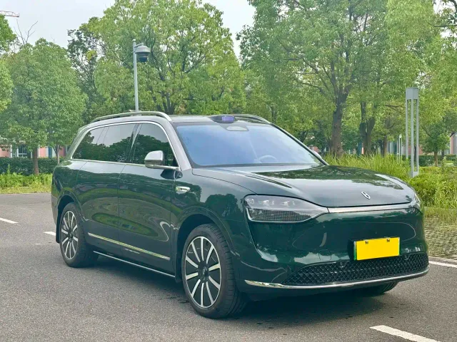 Aito M9 — Фото автомобиля 3