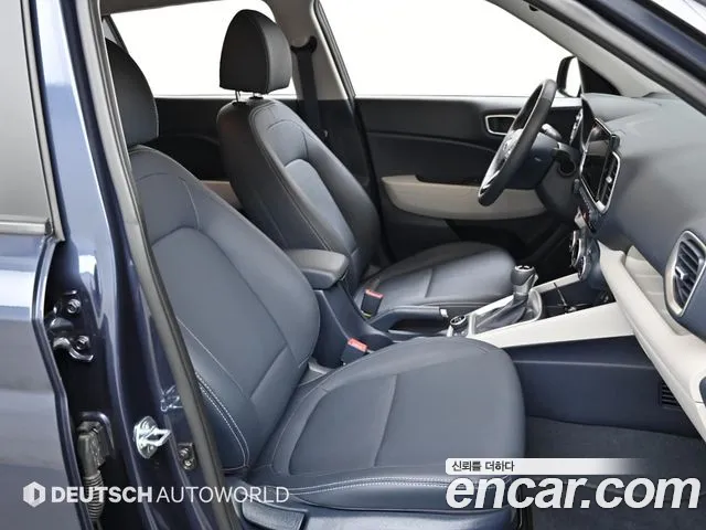 Hyundai Venue — Фото автомобиля 10
