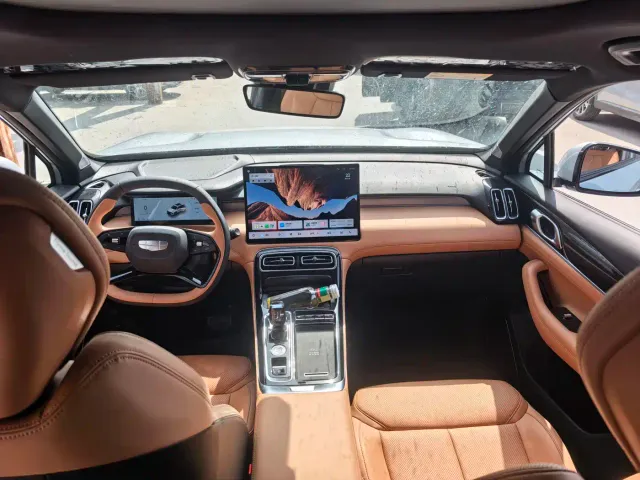 Geely Boyue L — Фото автомобиля 7