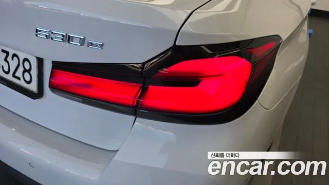 BMW 5-Series 5 серия (G30) — Фото автомобиля 23