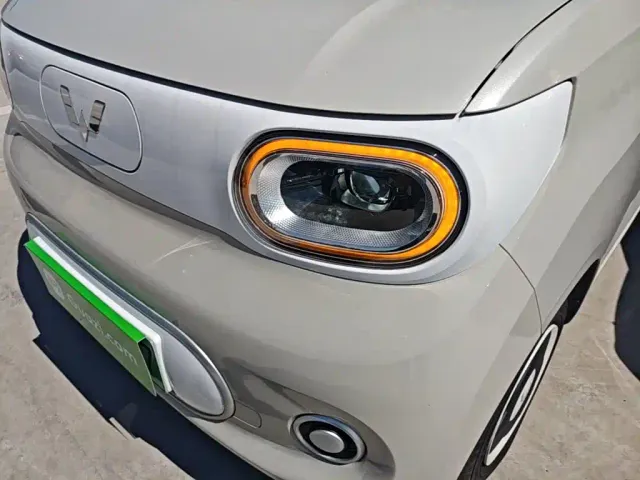 Wuling Hongguang Mini EV — Фото автомобиля 17