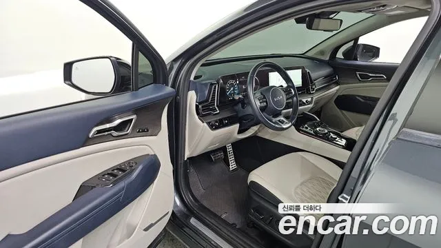 Kia Sportage Sportage 5-е поколение Бензин 1.6 турбо 2WD — Фото автомобиля 10