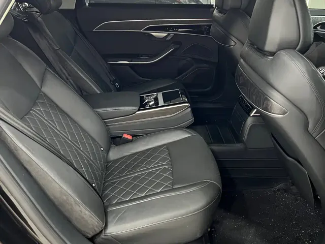 Audi A8 — Фото автомобиля 20