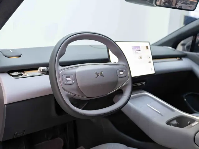 Xpeng P7+ — Фото автомобиля 11