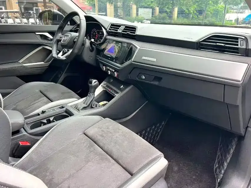 Audi Audi Q3 2022 35 TFSI Fashion Dynamic — Фото автомобиля 4