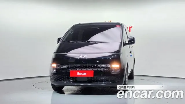 Hyundai Staria — Фото автомобиля 3