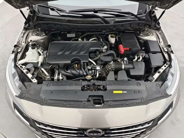 Nissan Teana — Фото автомобиля 10