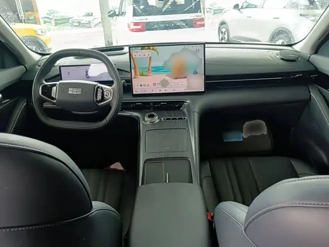 Geely Galaxy E5 — Фото автомобиля 9
