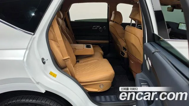 Genesis GV80 — Фото автомобиля 17
